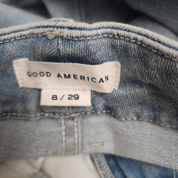 GOOD AMERICAN Good Waist Crop Light Blue Inseam Jeans Sz 8/29. New Witho… - Picture 9 of 9
